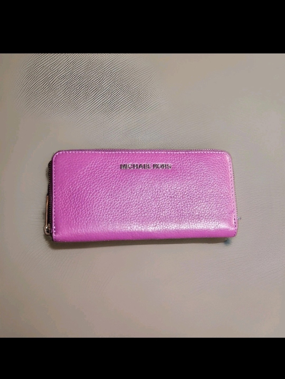 Michael Kors Pomagranate Pebble Leather Zip Wallet